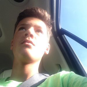 Meet your Posher, Chris